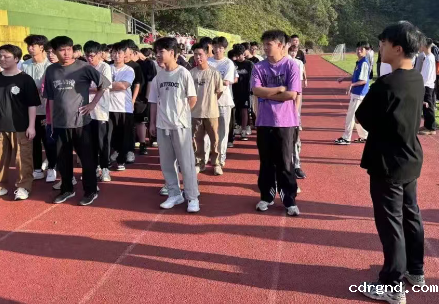屏幕截图 2025-05-24 191512.png